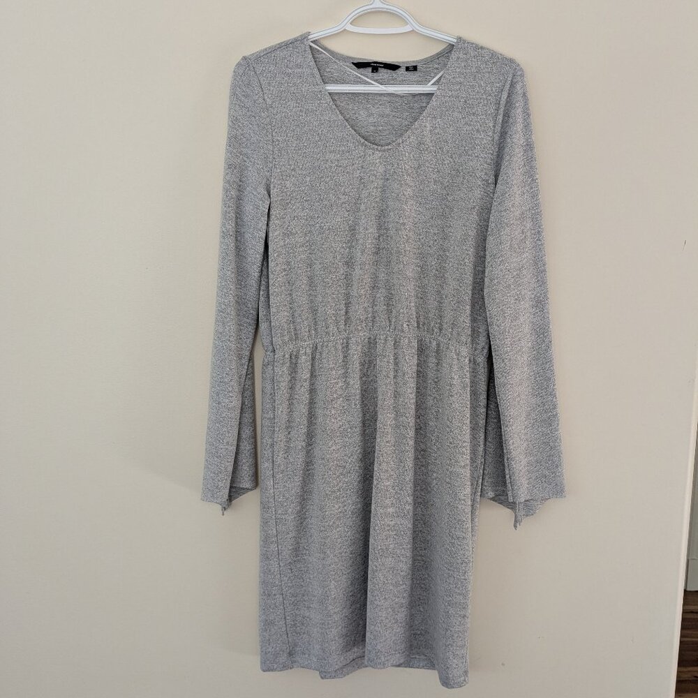 Grey dress with split sleeves